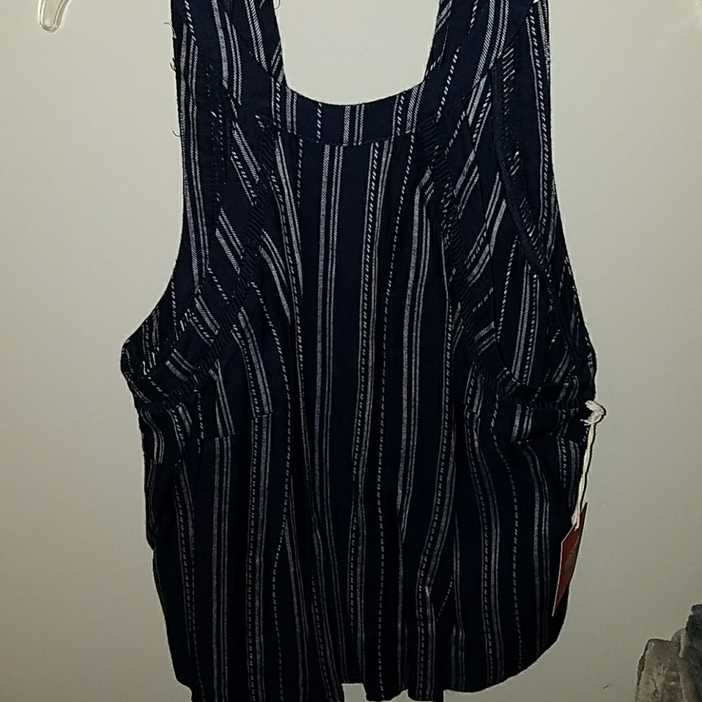 Blue tank with white vertical stripes